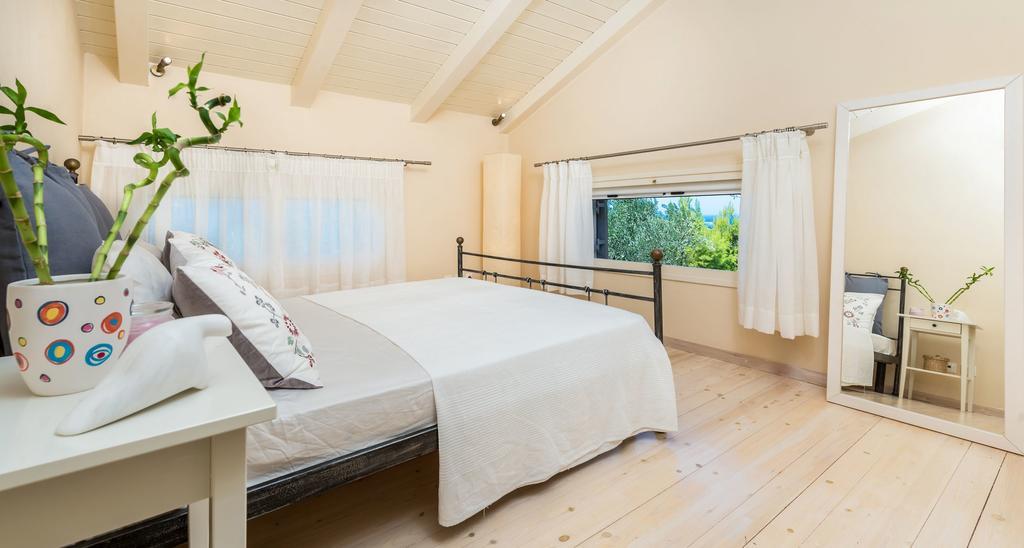 Villa Oliva, In A Serene Location & Private Pool, By Zantewize Akrotiri  Eksteriør billede