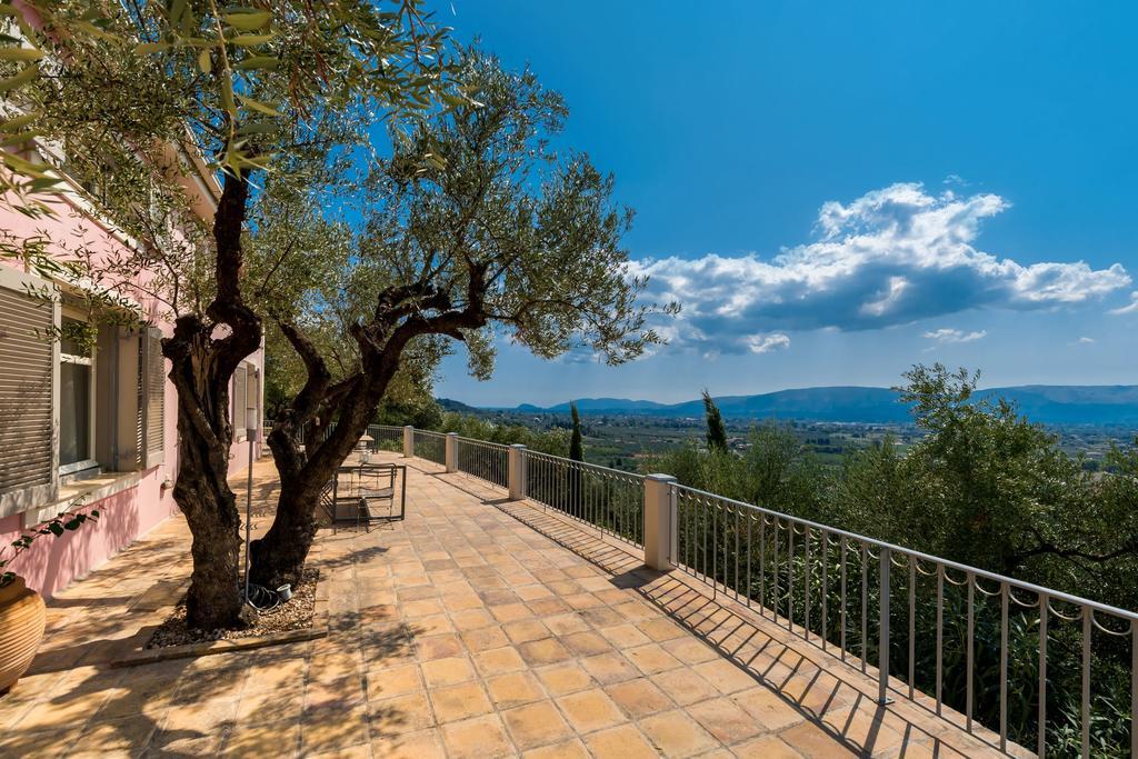 Villa Oliva, In A Serene Location & Private Pool, By Zantewize Akrotiri  Eksteriør billede